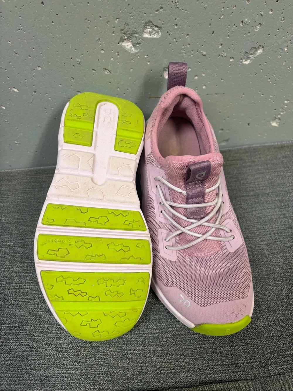 OnCloud Girl’s Pink with Lime Accent Athletic Sneakers